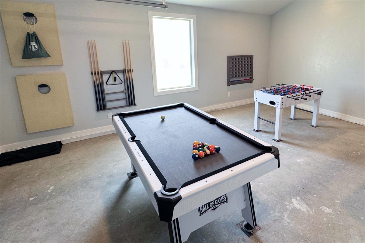 Game Room - Pool