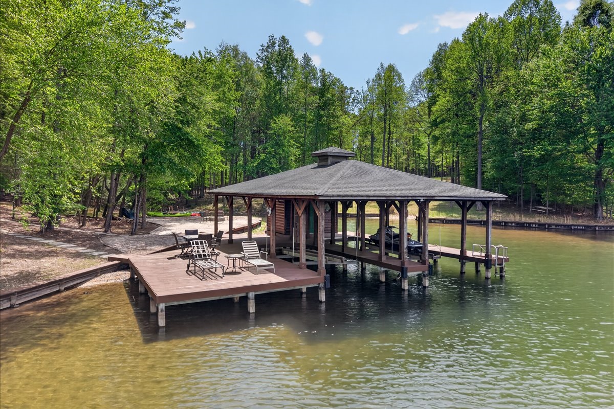 Private boathouse for easy lake access and unforgettable days on the water.