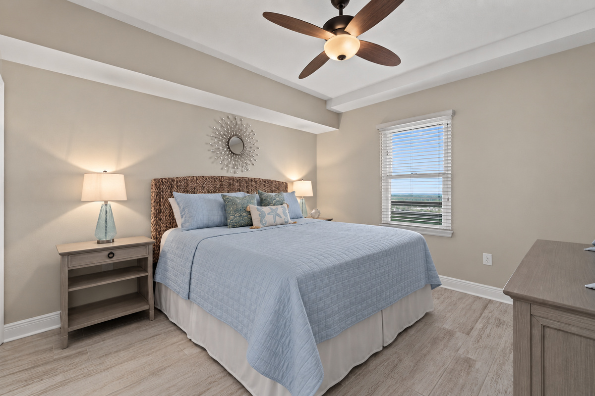 2nd King Bedroom Suite - w/ remote controlled ceiling fan