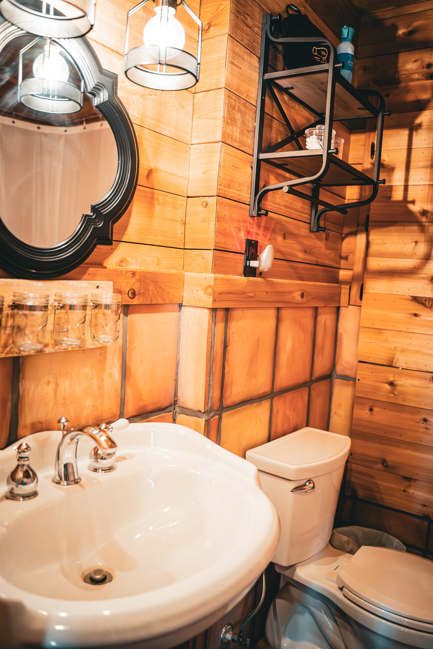 Full Bathroom #1 with clawfoot tub/shower