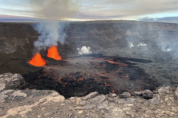 Kīlauea erupting at Halemaʻumaʻu, a pit crater within its summit caldera, in January, 2025- attracting a lot of visitors in the evening or early moring.