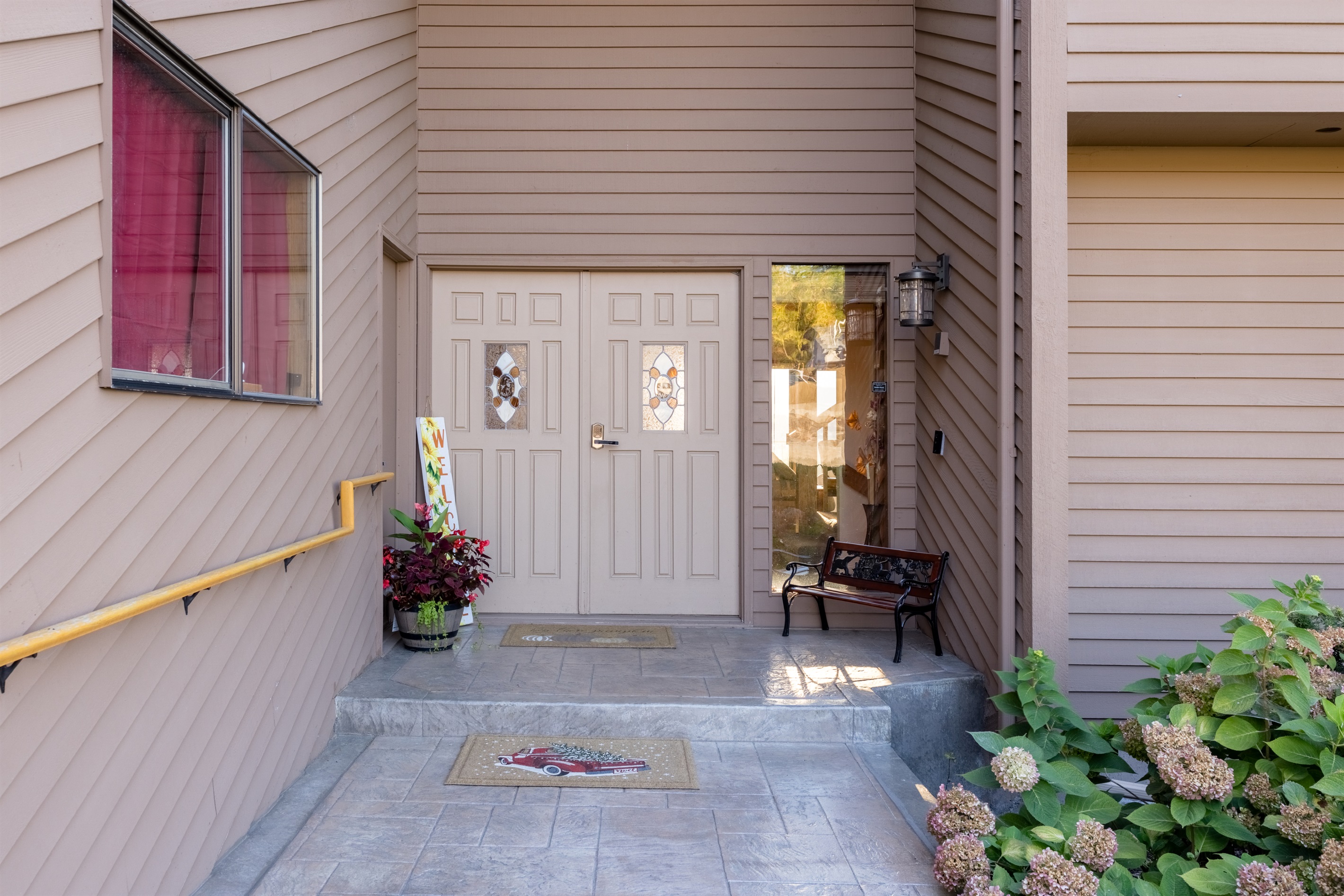 Welcoming entry with easy access to main living areas.