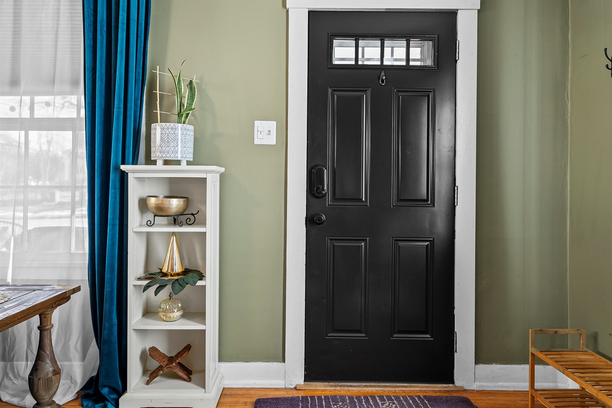 Entrance to front porch