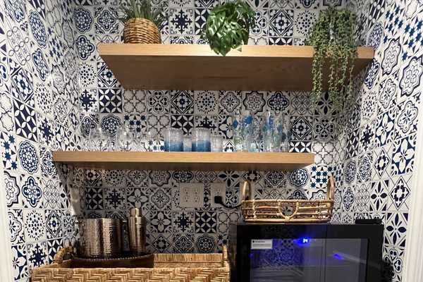 Refreshment Station, located between the arcade room and bathroom. For a girls’ getaway, grab the shaker and turn it into your own little Martini Bar!