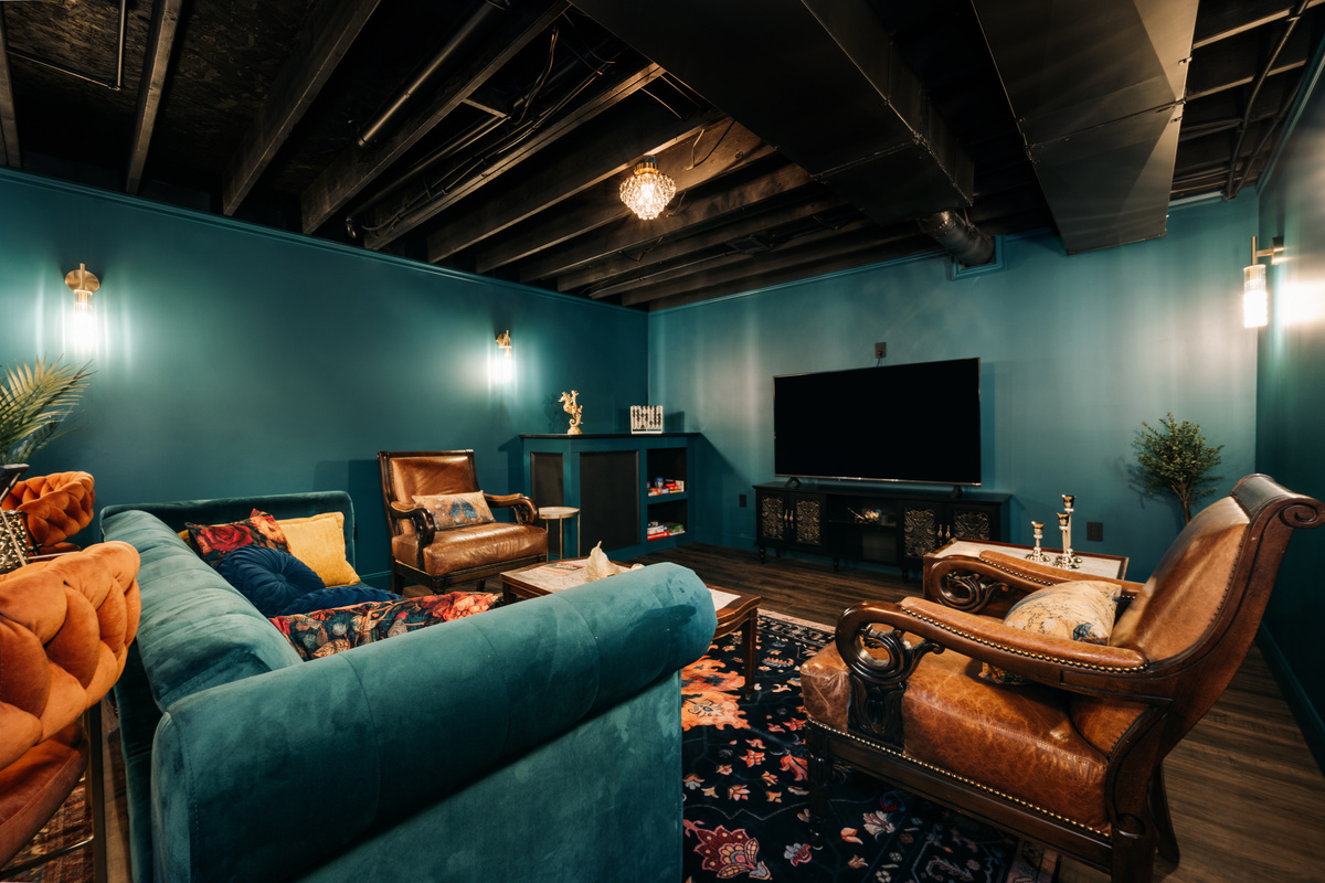 Lounge Area 