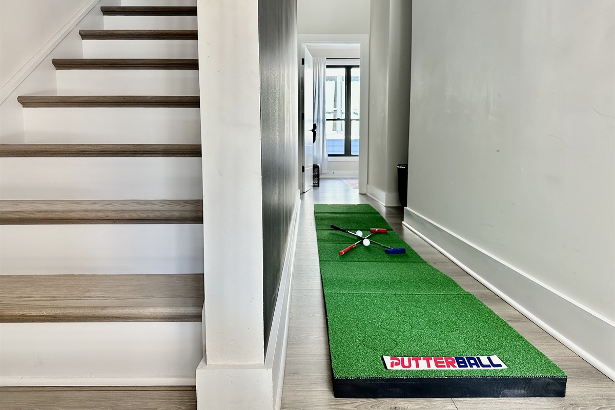 Roll out the mini golf and enjoy a game of put put!