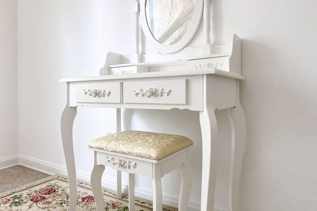 Fairytale Vanity