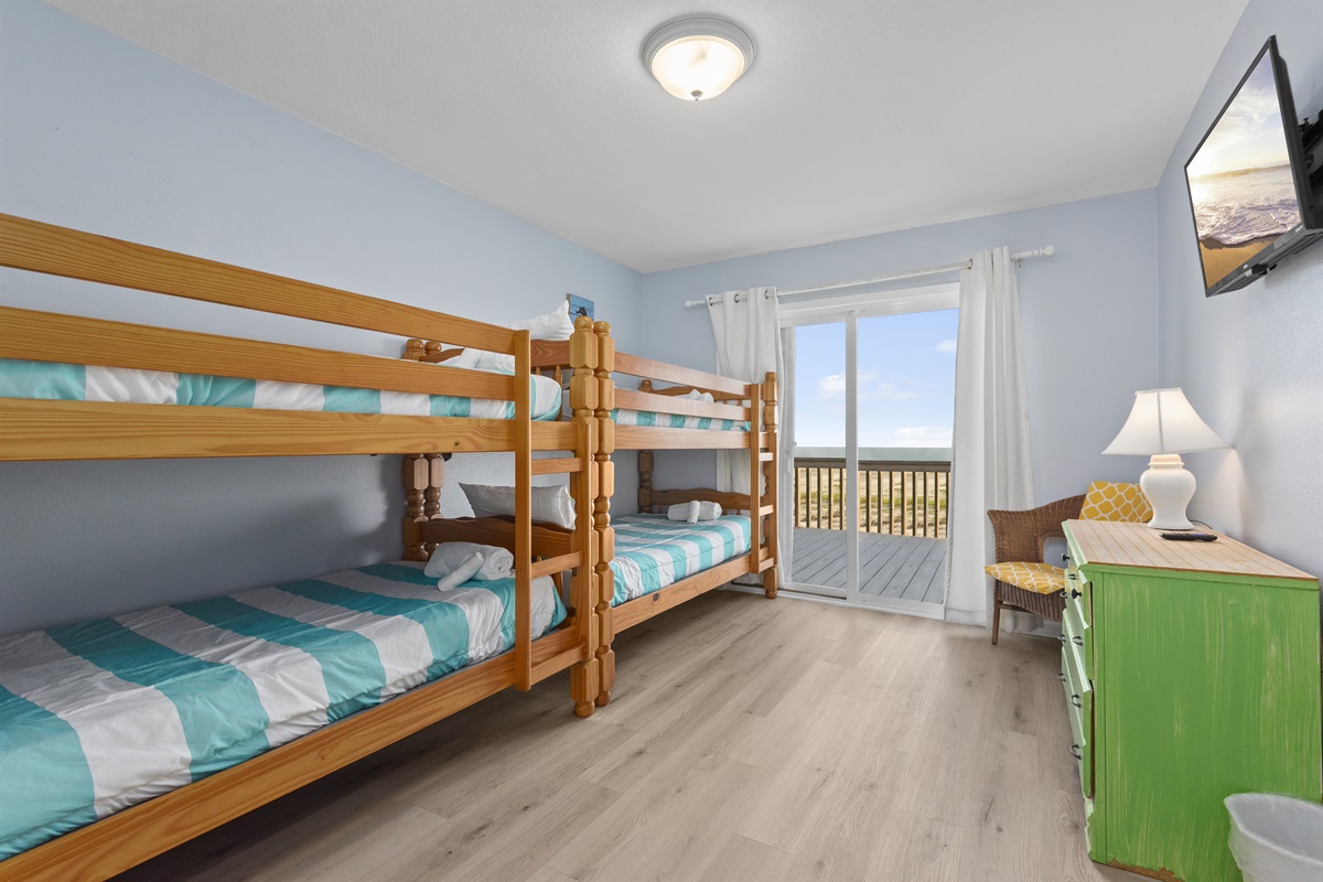 3aee95fd9c2a42828340a47b06b49cc2 Large | Beachhouse | Texas | TX | Vacation Homes | Galveston | Crystal Beach | Kokomo | Breezy Days | Beachfront Elegance | Sunrise Serenity | Southern Sands Property Management, LLC