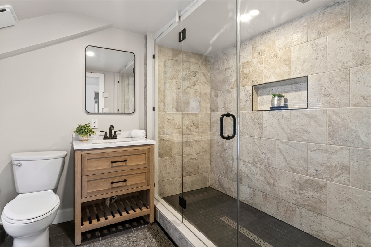 Entry level Bathroom #1