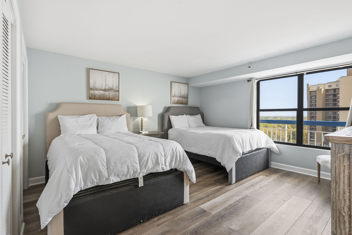 Second bedroom with two queen beds