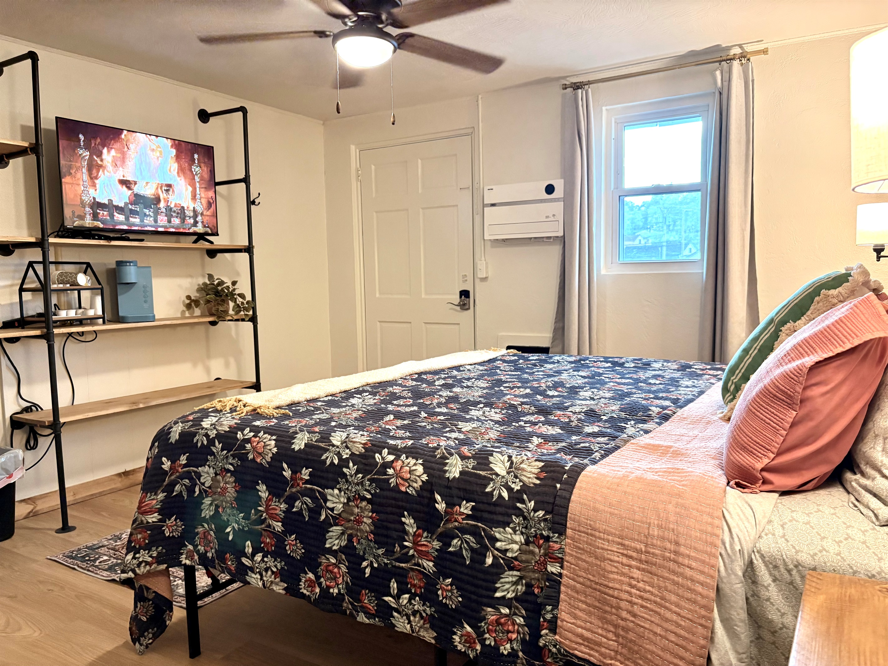 King Bed in the front room