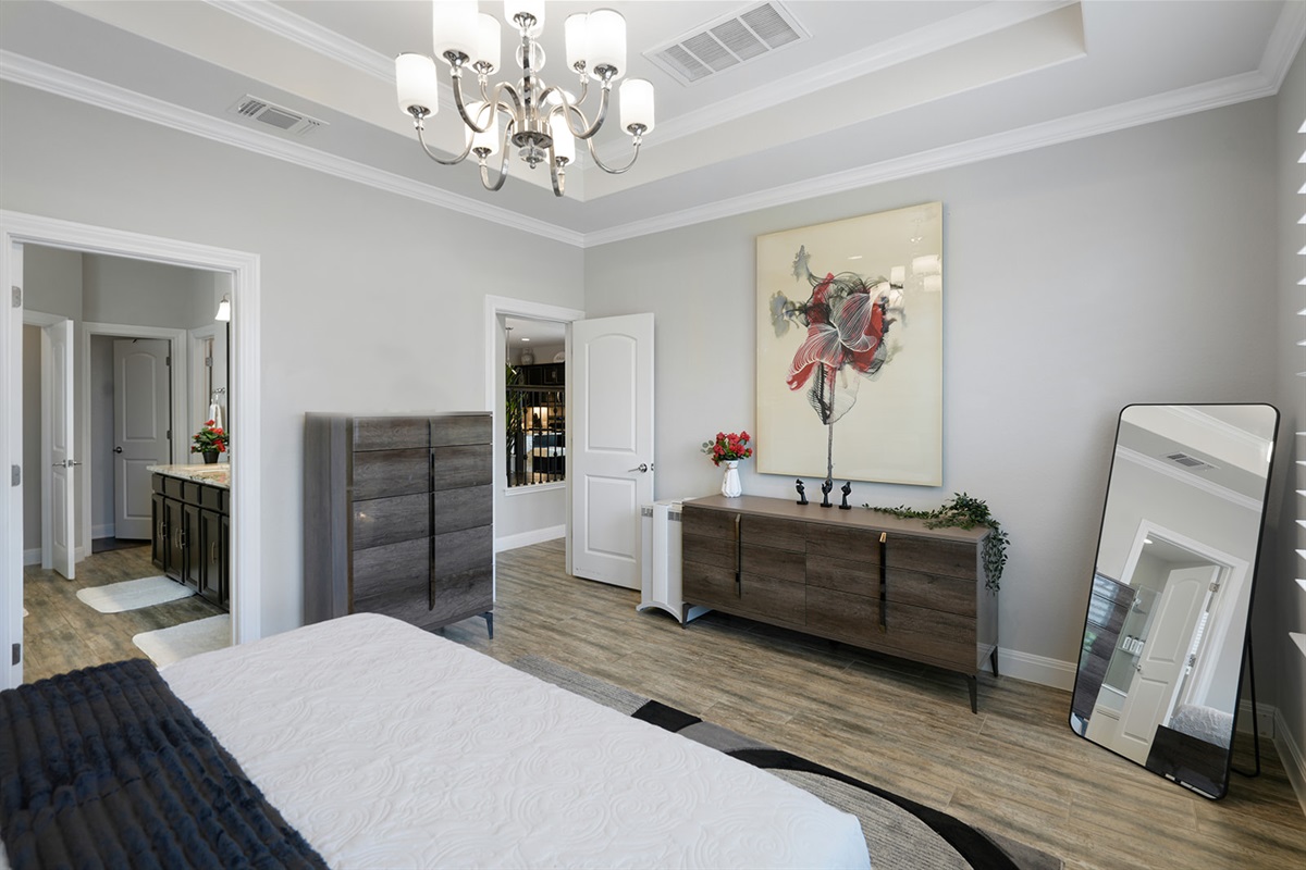 🛏 Bedrooms Rest easy in a calm, stylish bedroom designed for deep relaxation.”