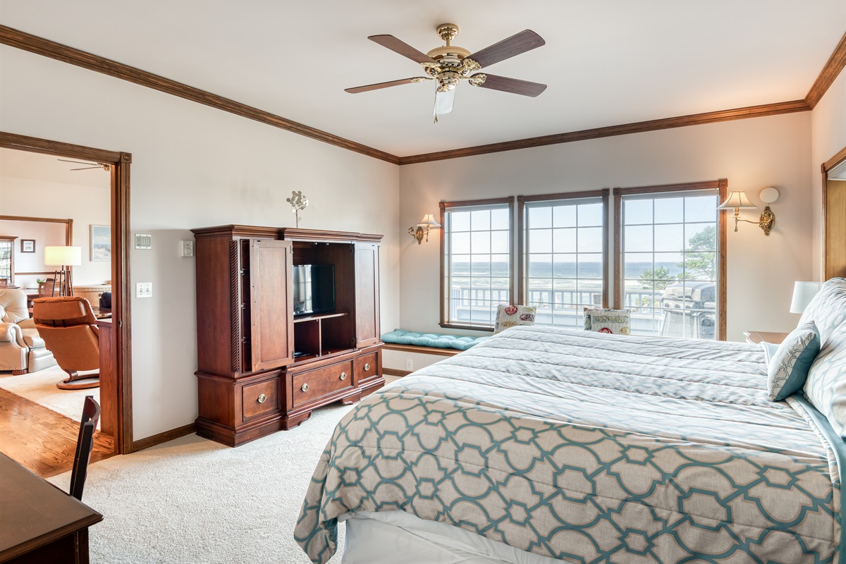 King Bedroom with View