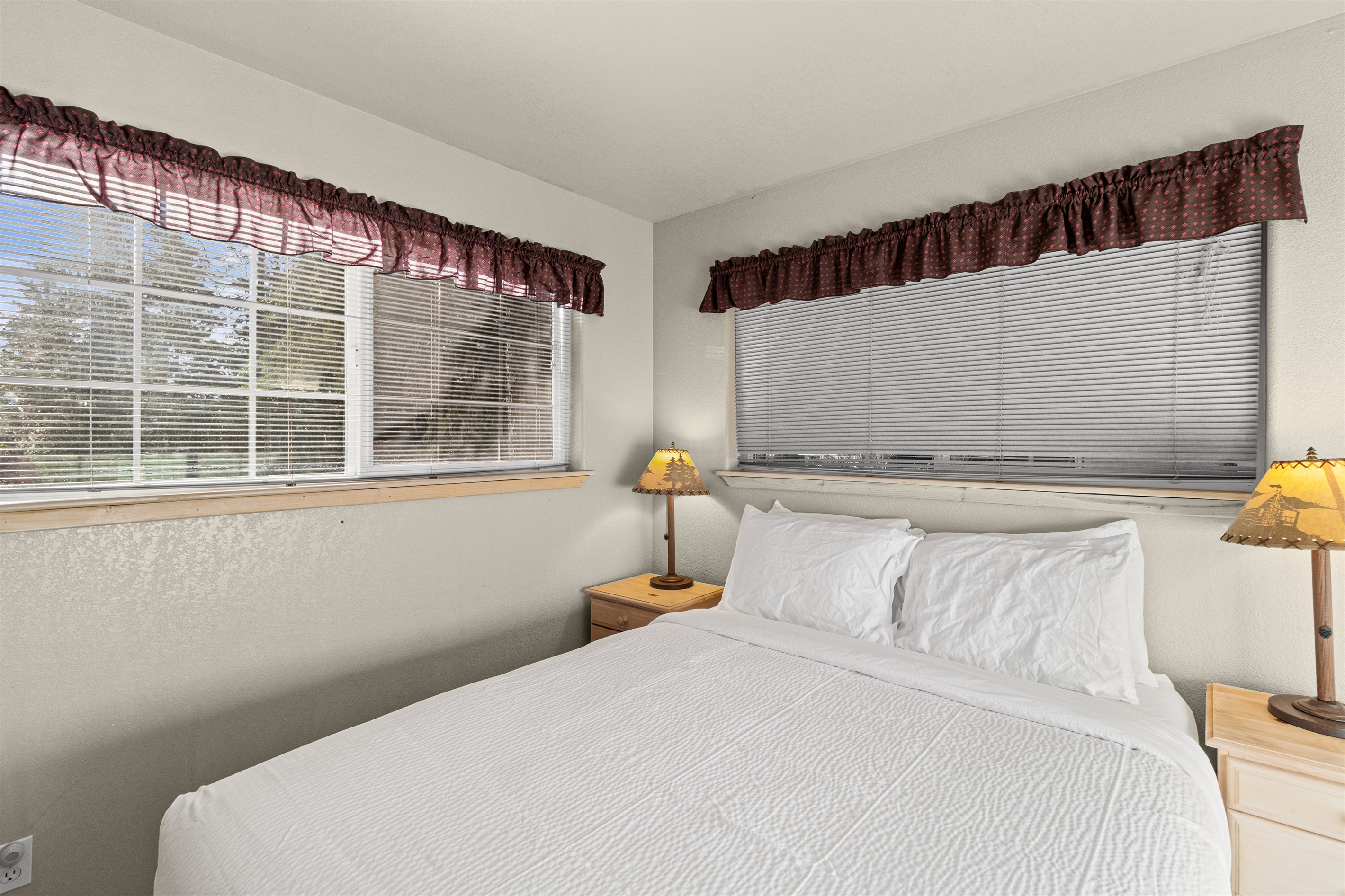 Bedroom 3 Queen