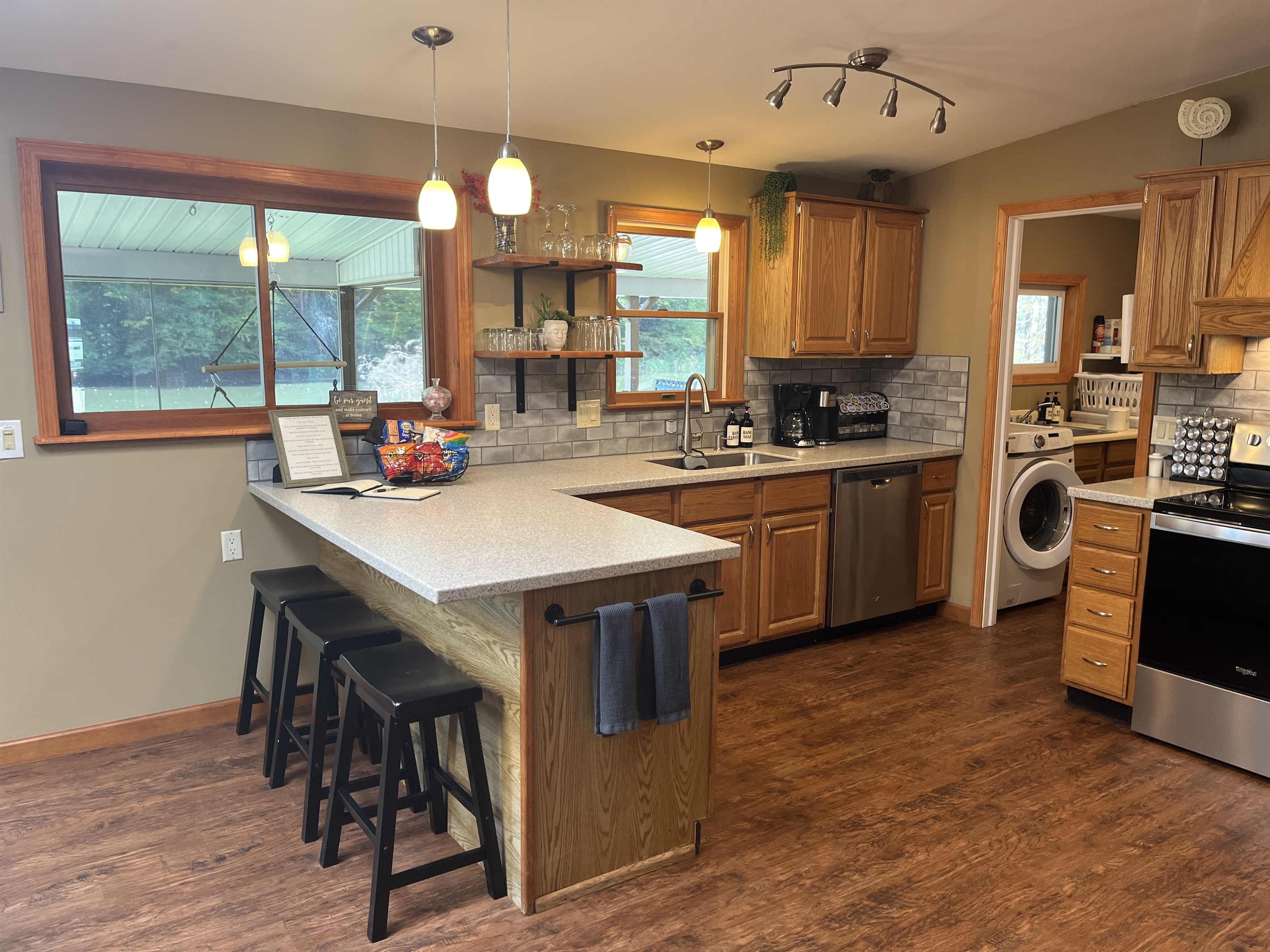 New appliances and countertops in the kitchen