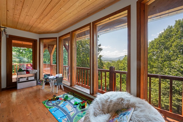 Kid and Doggo Lounge