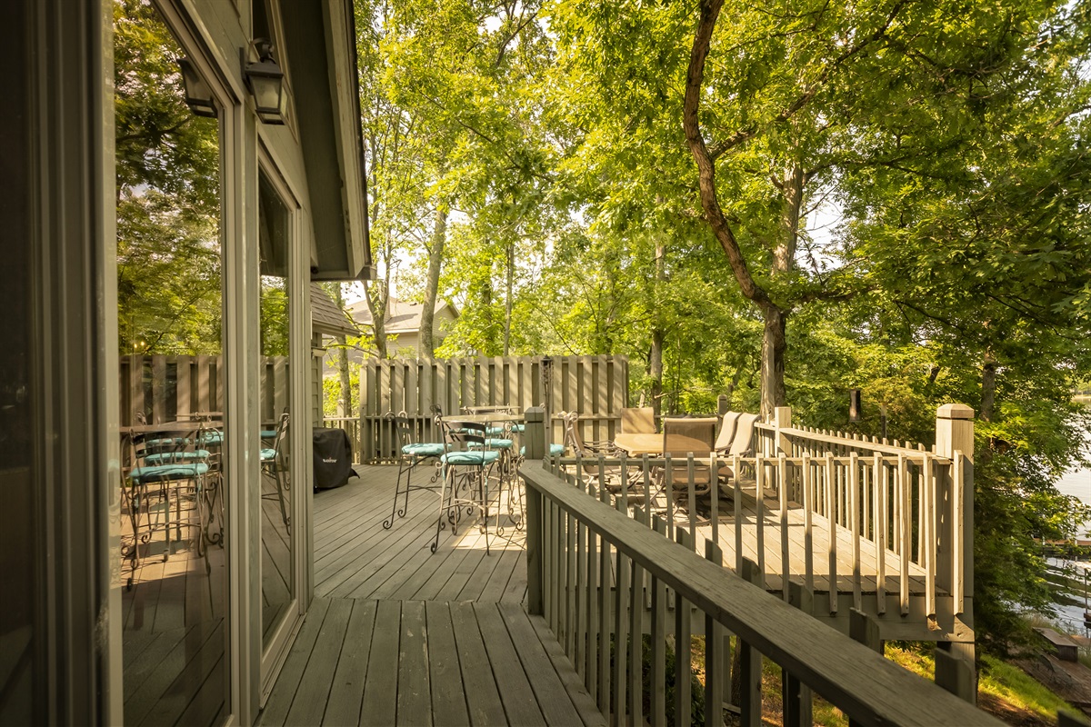 Oasis at Lake of Egypt Unique + Upscale Airbnbs in Southern Illinois