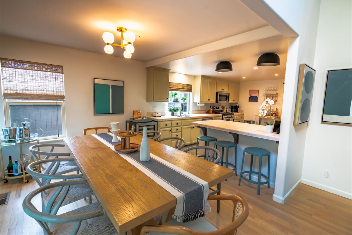 Dining table that seats 8