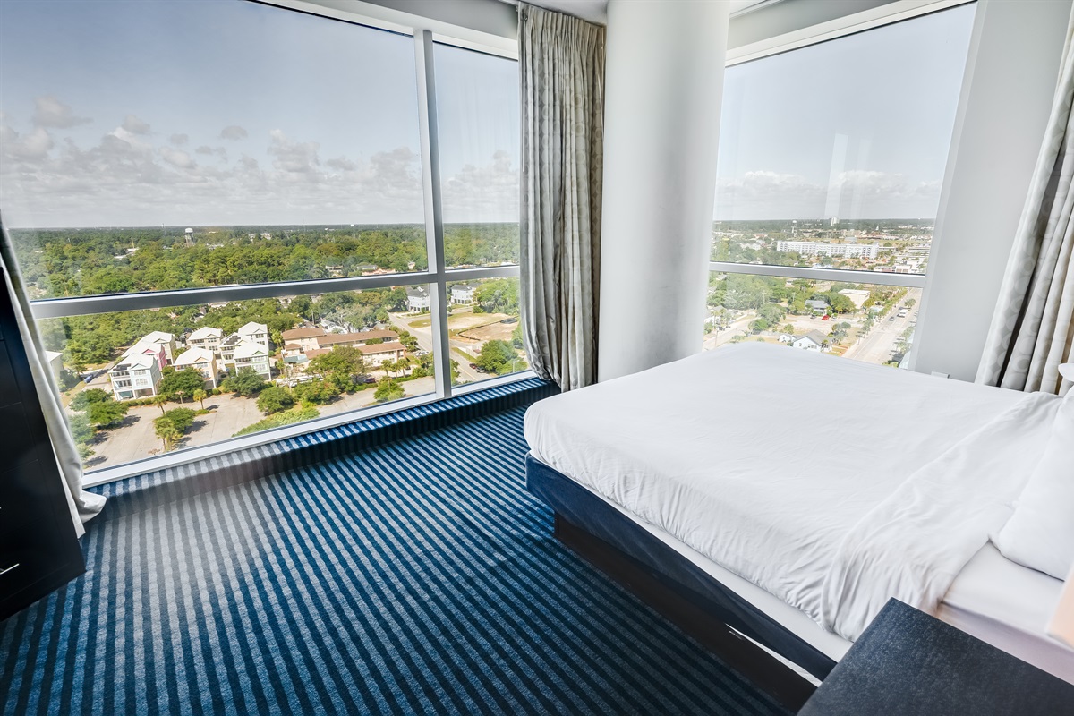 Amazing Living Room with Stunning Views🌊☀️