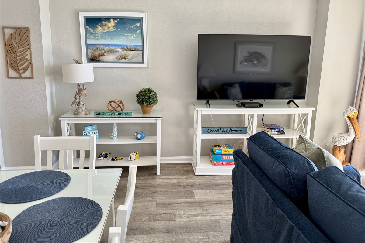 Spacious Living/Dining Area