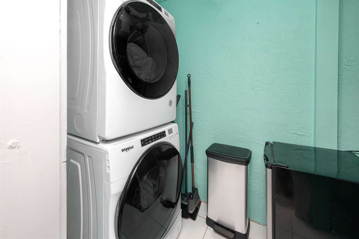 Stackable laundry on site