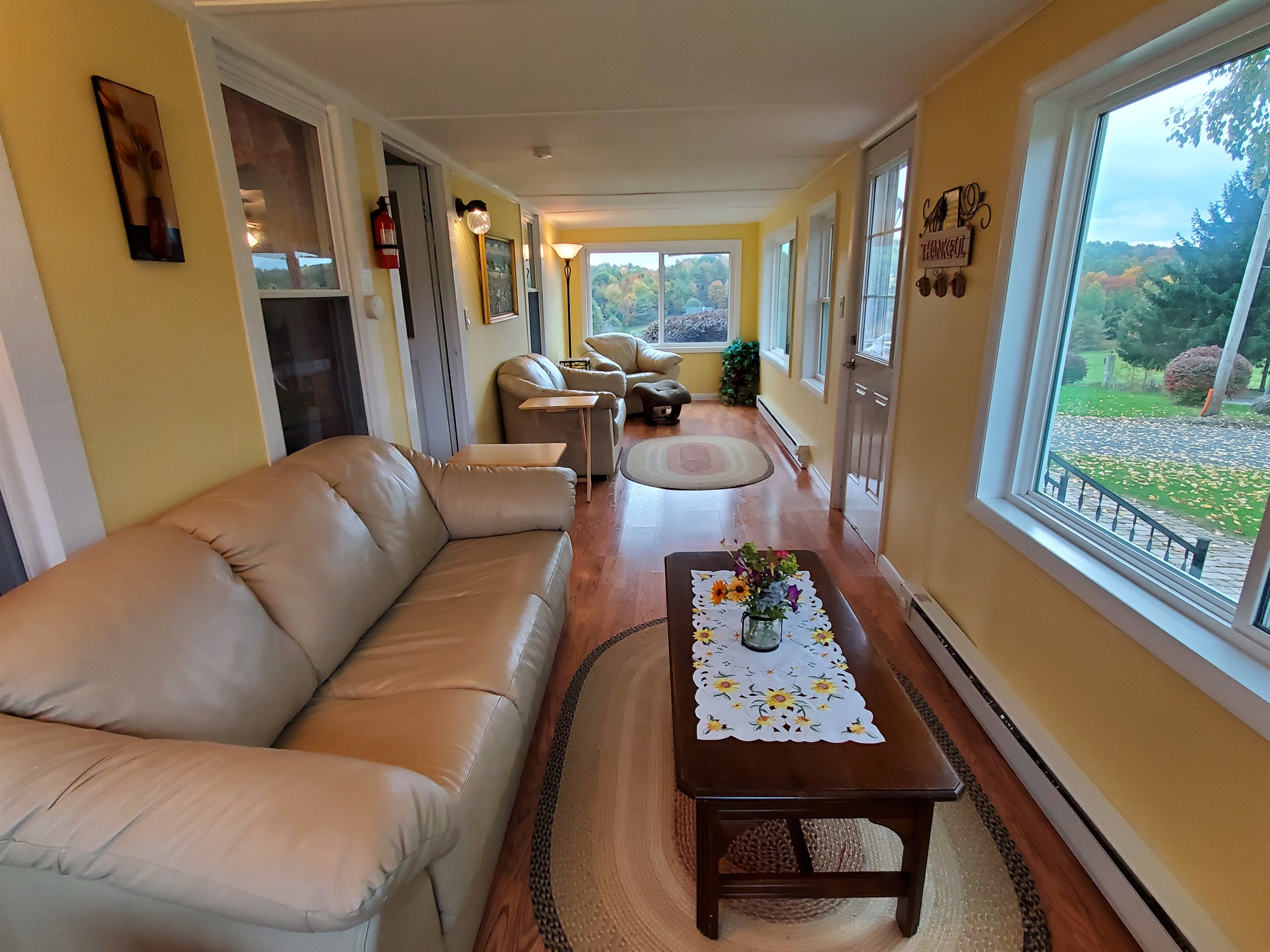 Beaver Pond - sun room