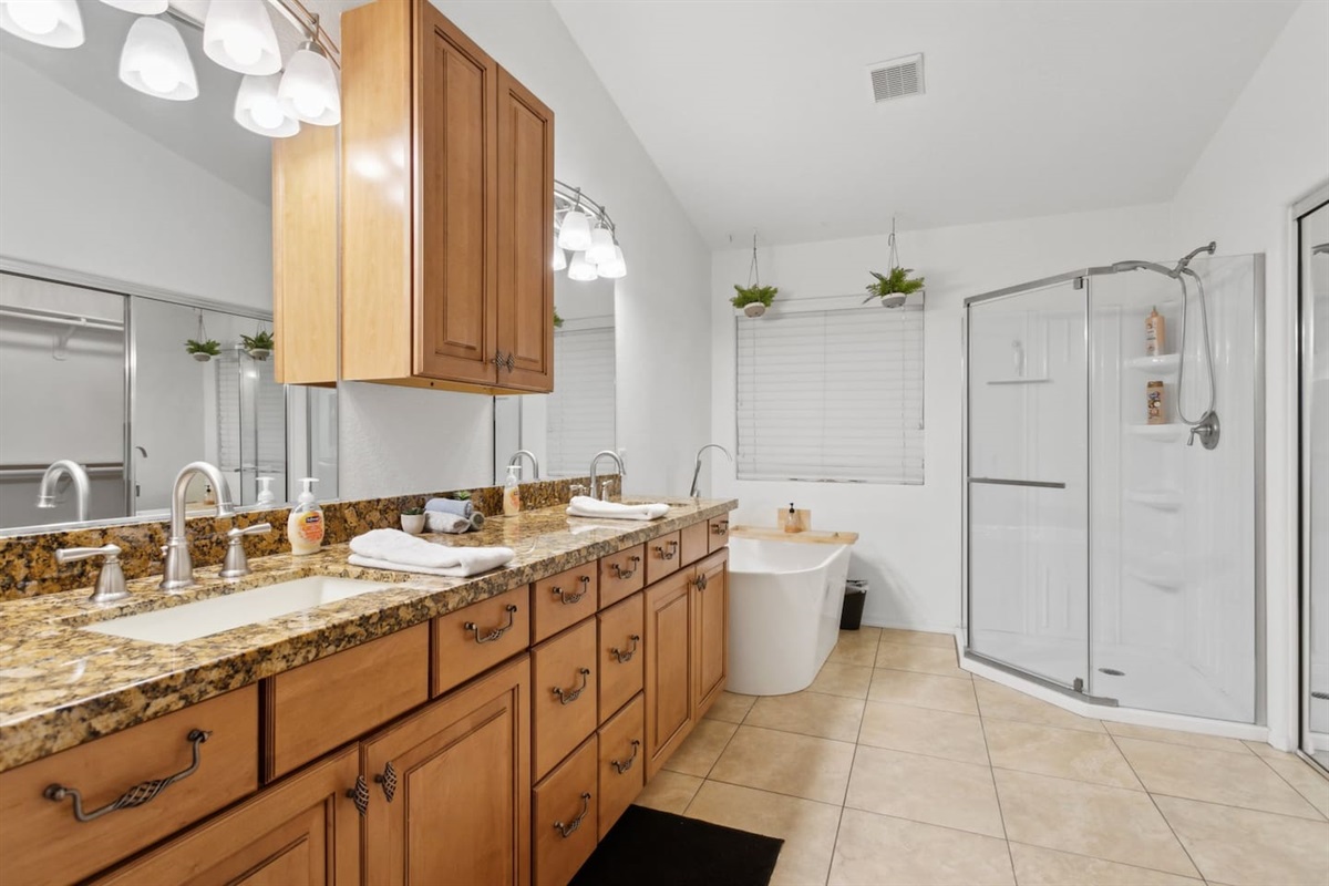 Peoria Home with Heated Pool + Hot Tub — Peoria Home with Heated Pool + Hot Tub, Peoria, Arizona — photo 49