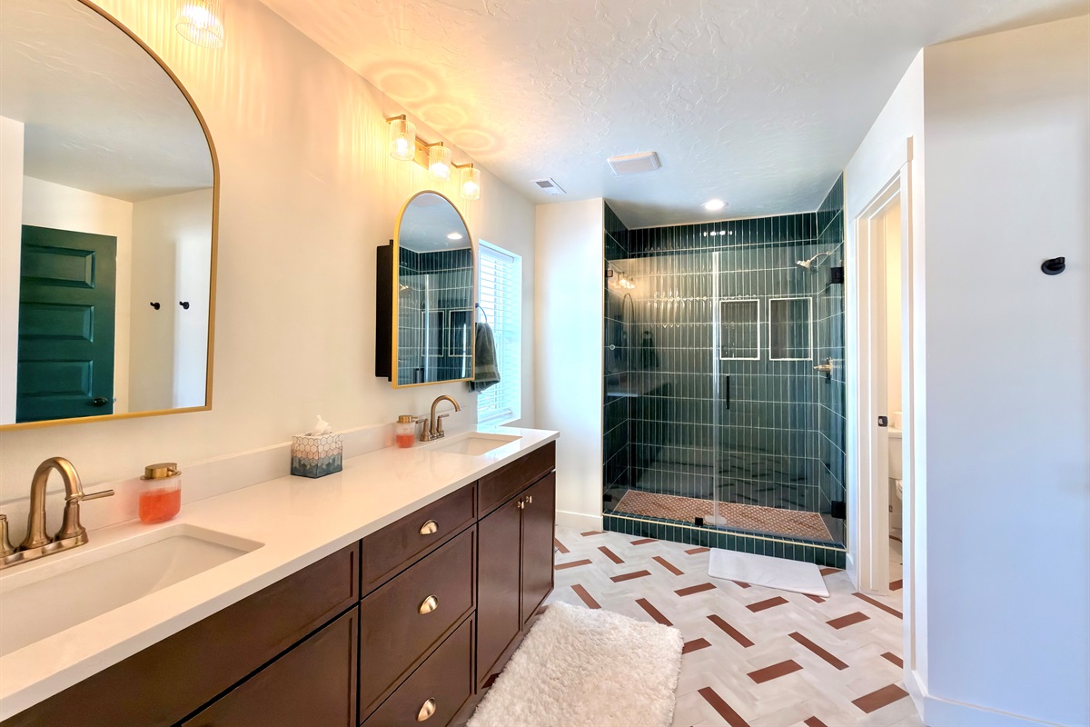 Primary Bathroom Main Level