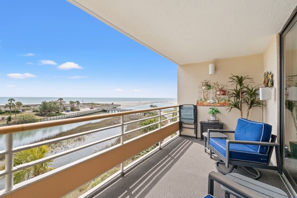 Balcony View