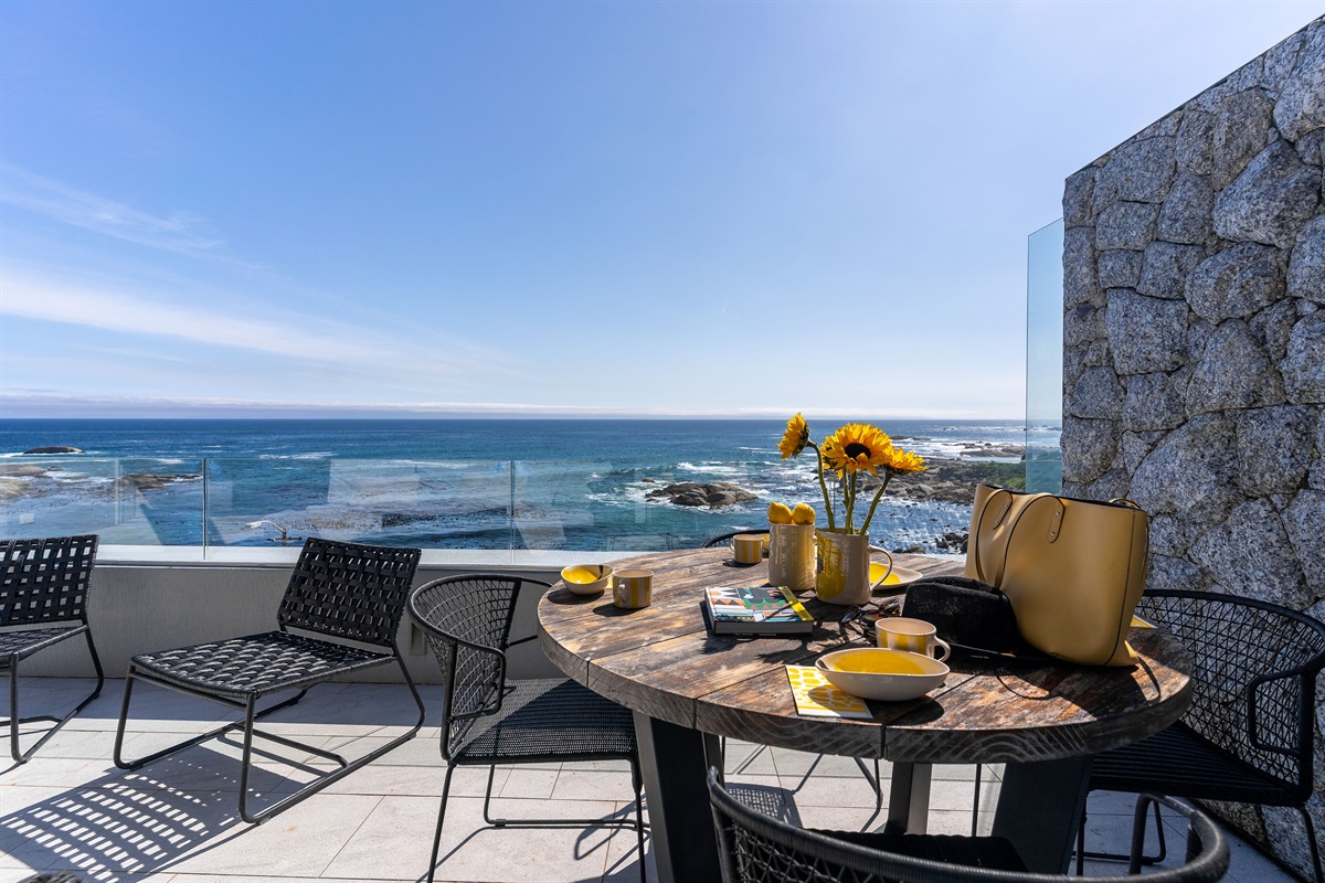 Morning coffee with ocean breeze