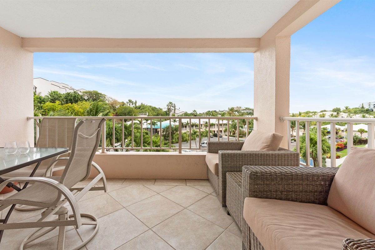 A cozy outdoor space to sip, savor, and soak in the beauty of St. Thomas.