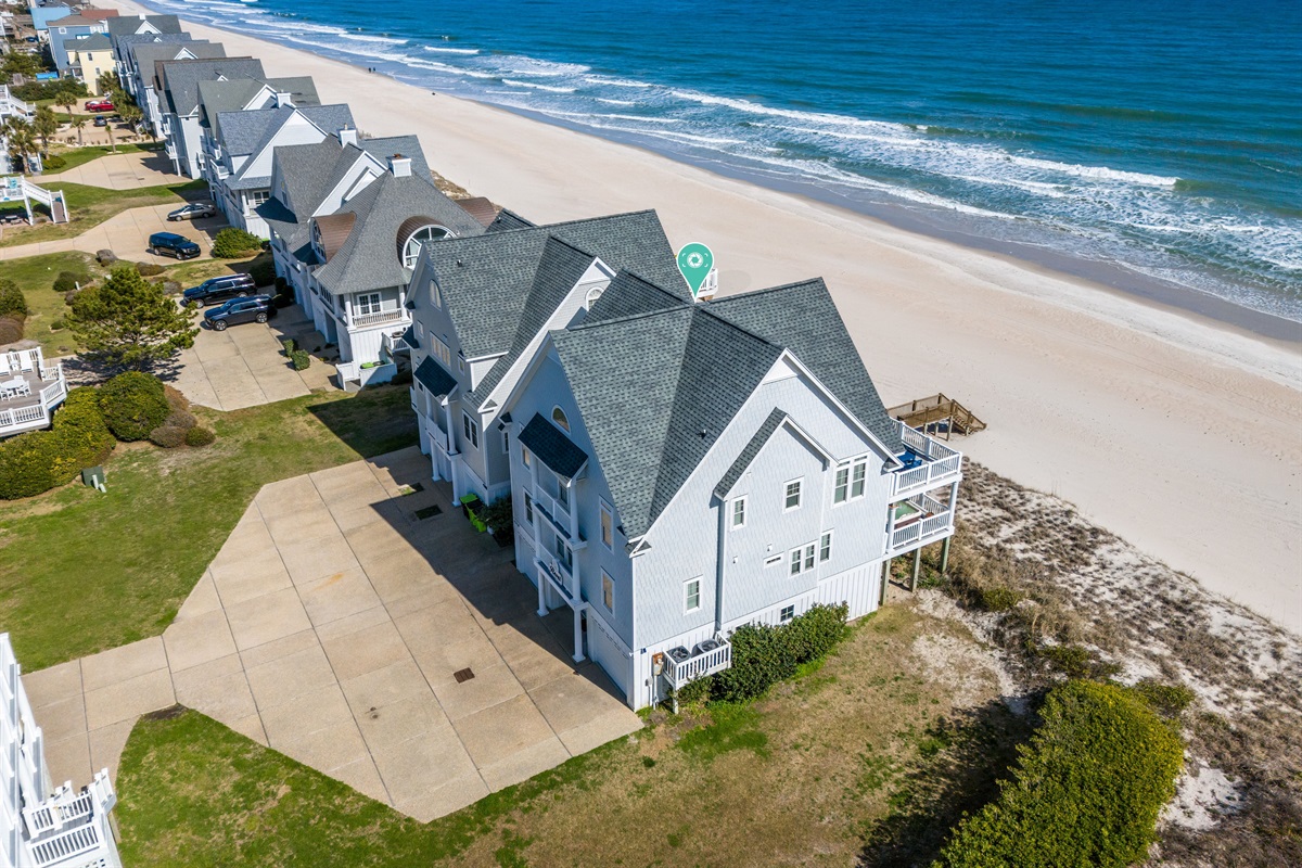 Plenty of parking and space for the whole family to arrive with ease.