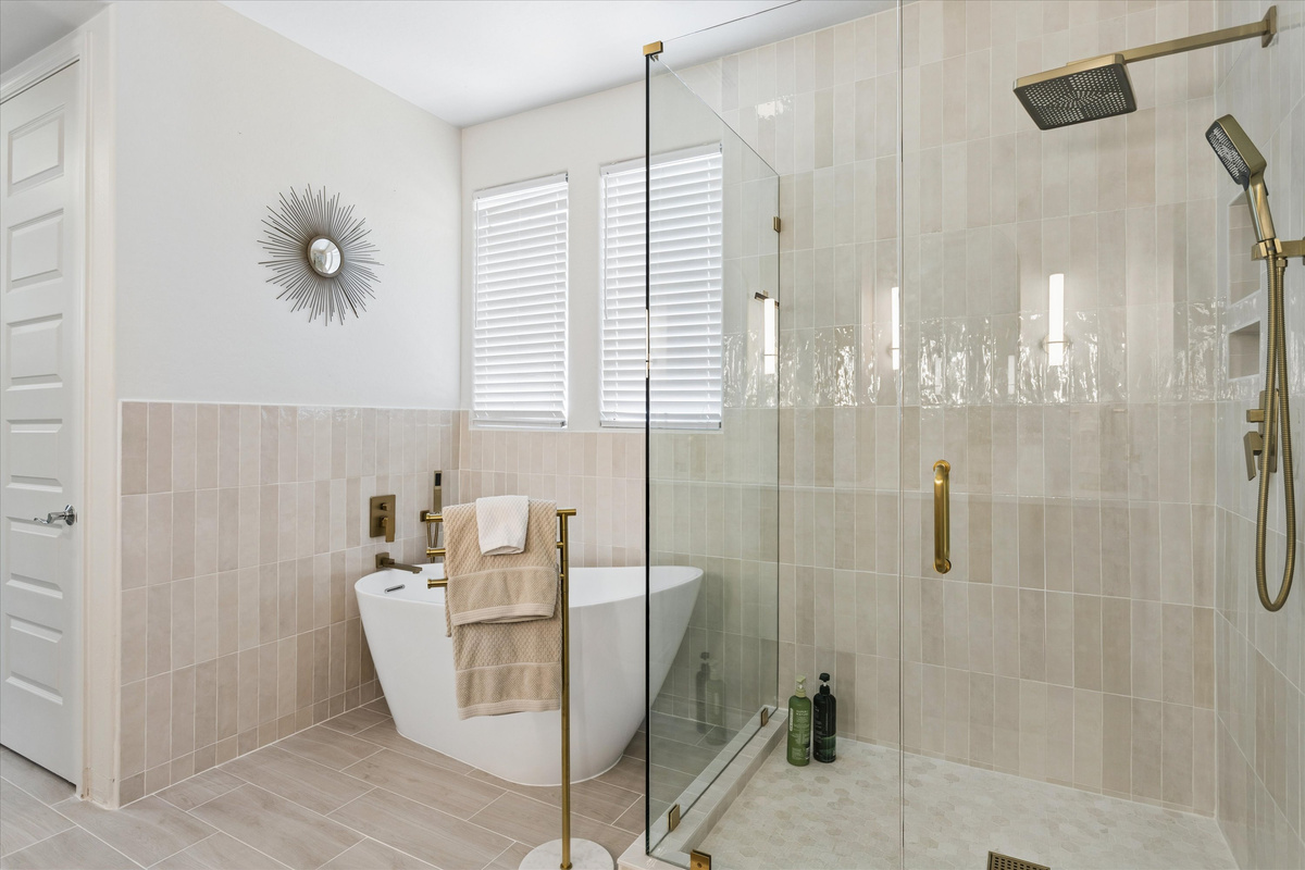 Modern Boho Retreat | 5BR/4.5BA | Near Westgate — Modern Boho Retreat | 5BR/4.5BA | Near Westgate, Glendale, Arizona — photo 43