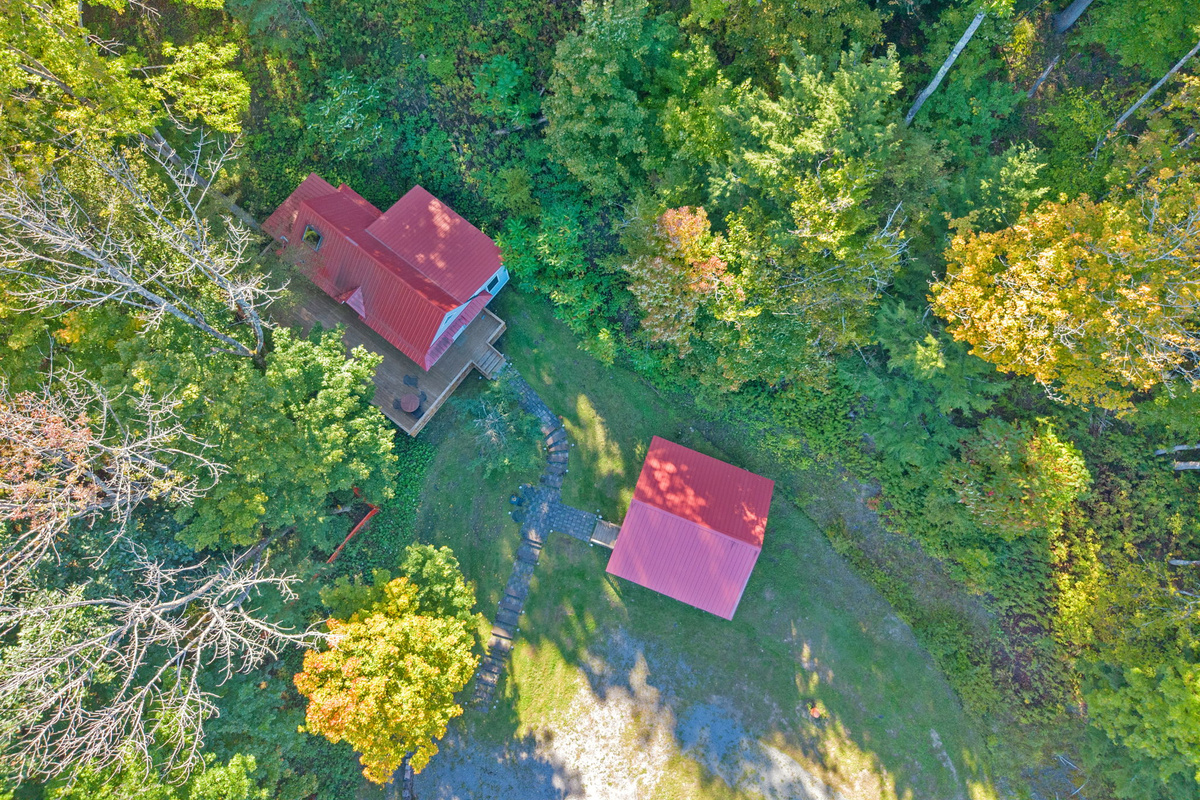 Hatch's Roost to the left - Hatch's Coop to the right