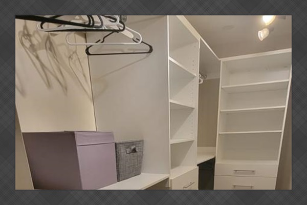 walk in closet