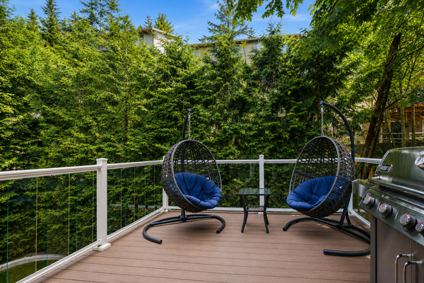 Upstairs Deck