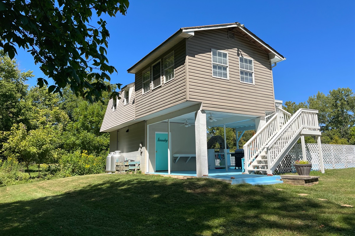 Pool House
