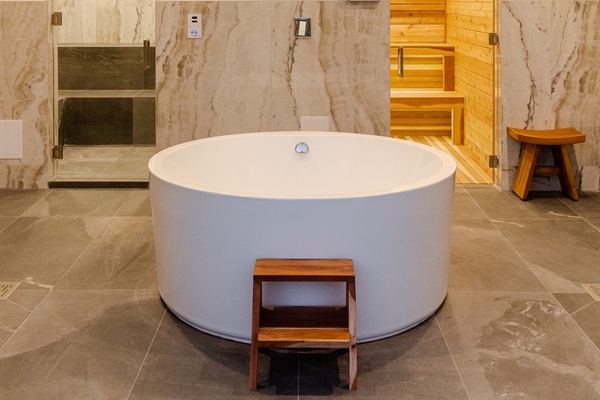 Large private spa lounge