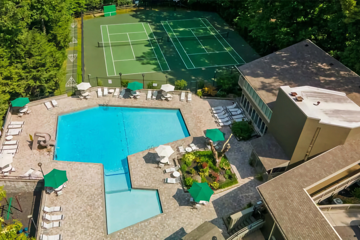 South Baden pool and clubhouse