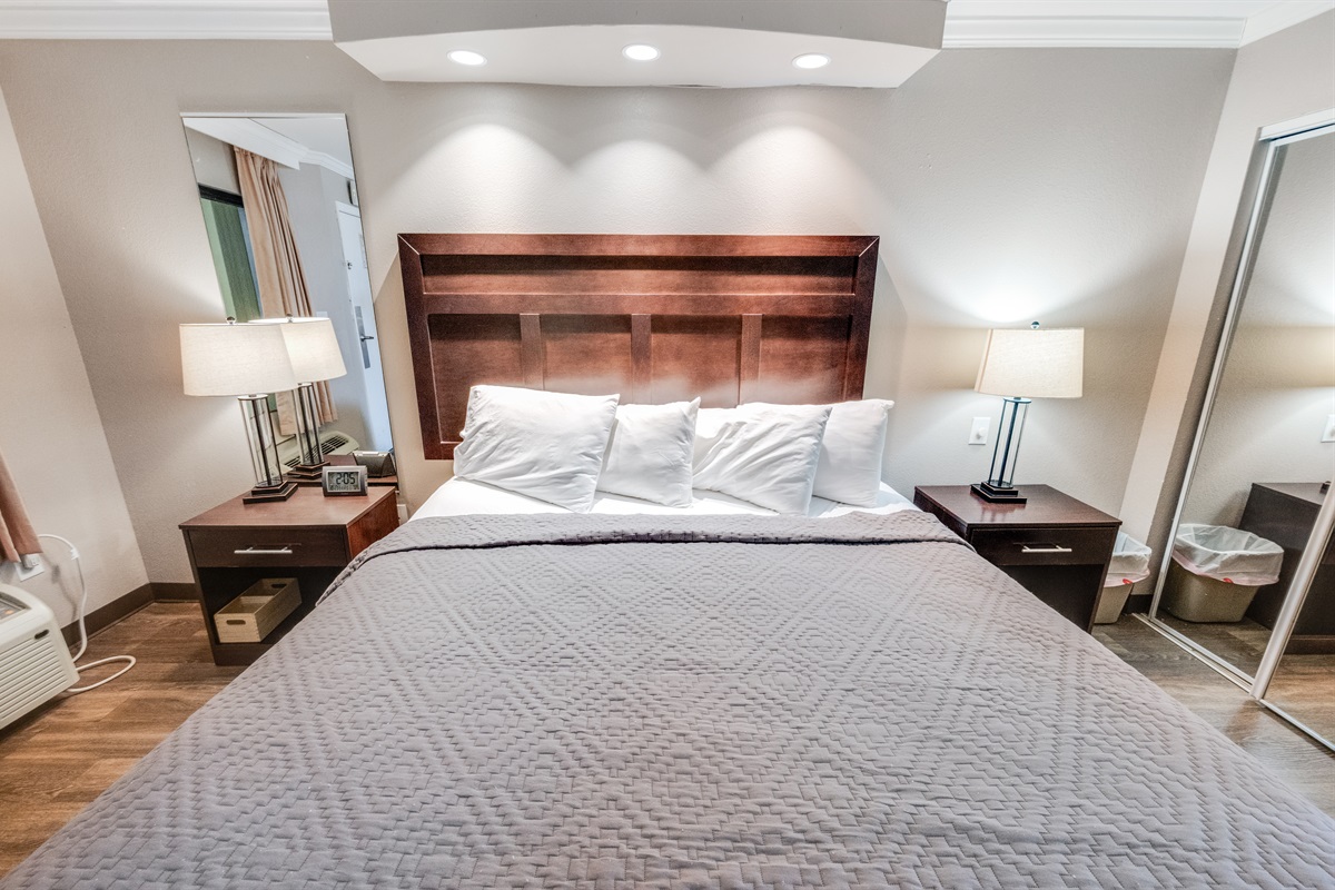 Stunning Bedroom ✨ Beautifully Decorated 🛏️💫