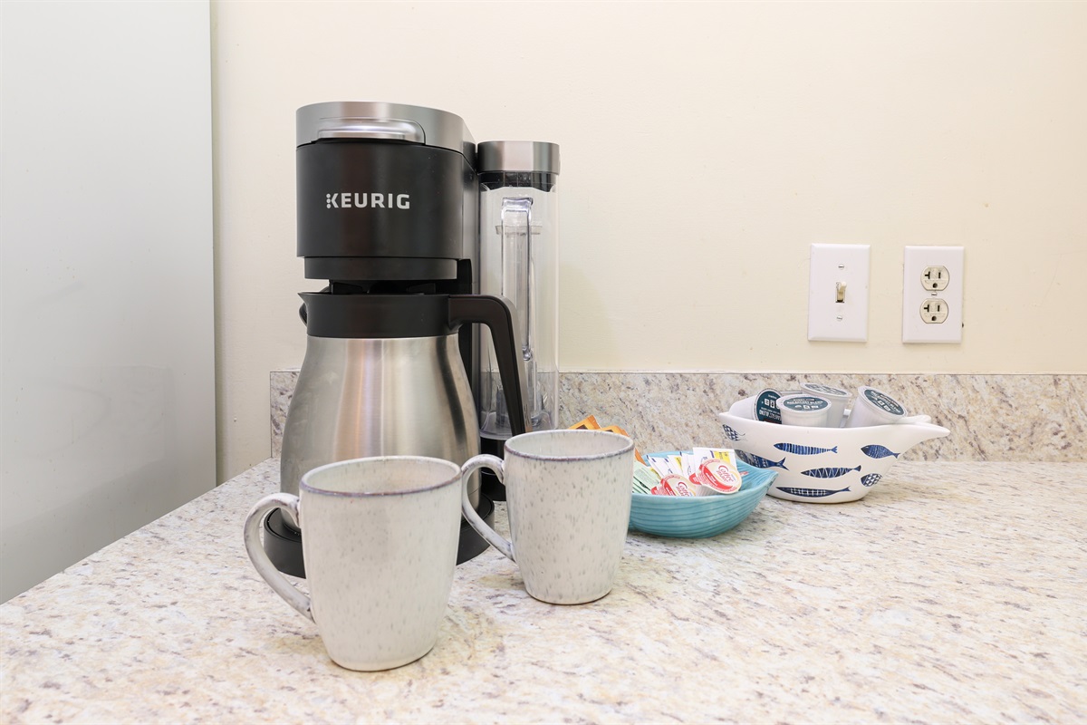 Complimentary coffee amenities, Keurig for cups or grounds