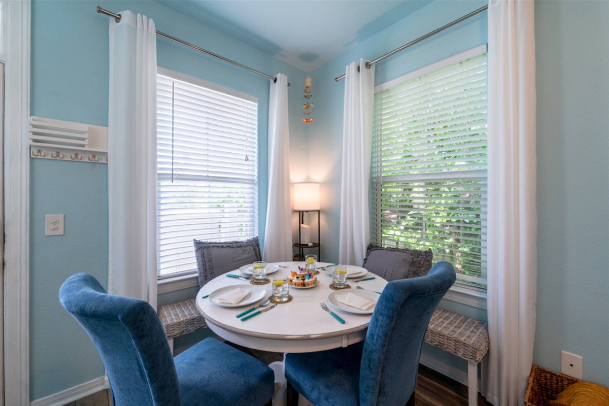 3c22c6685c084c33baf05ee805c90f25 Large | Beachhouse | Texas | TX | Vacation Homes | Galveston | Crystal Beach | Kokomo | Breezy Days | Beachfront Elegance | Sunrise Serenity | Southern Sands Property Management, LLC