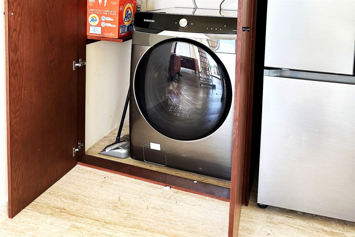 Washer / Dryer Combo