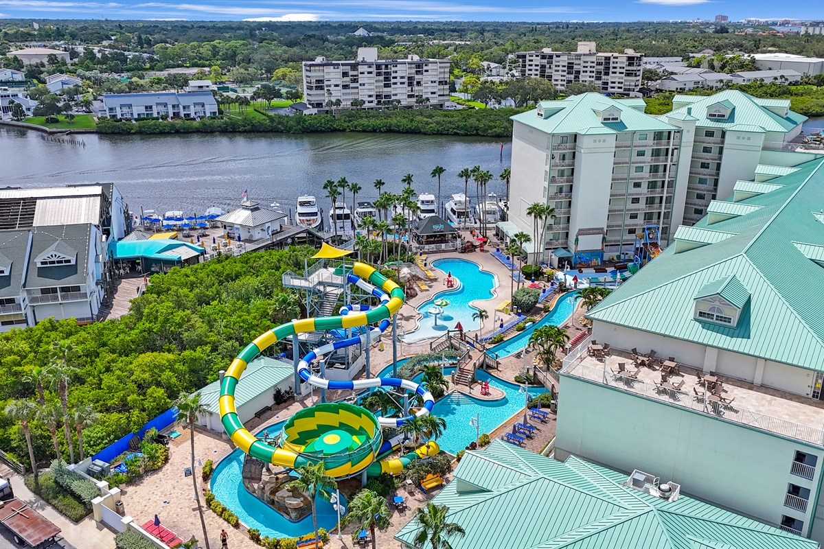 Bird's eye view of waterpark/intracoastal