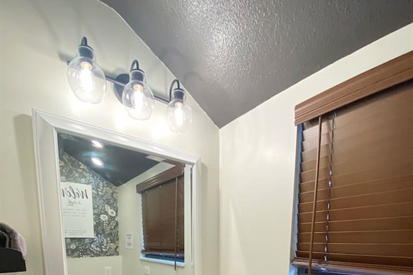 Newly finished 1/2 bath located off the laundry room. 