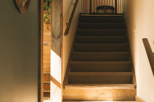 Stairs to main floor
