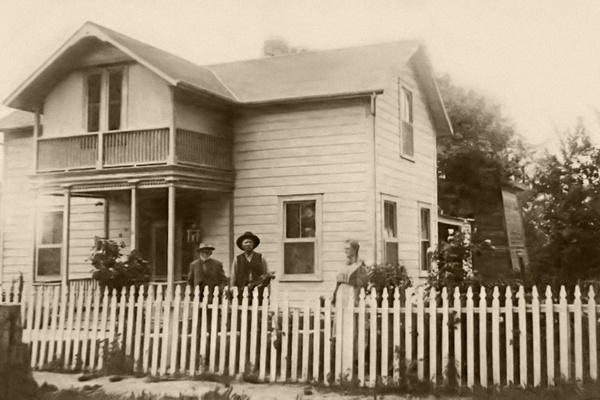 Heritage House in its earliest chapter—before the mature trees, layered gardens and generations of stories. Construction began in 1880; completed circa 1882, it remains Los Alamos’s oldest standing home. Now it’s your turn to become part of its history.