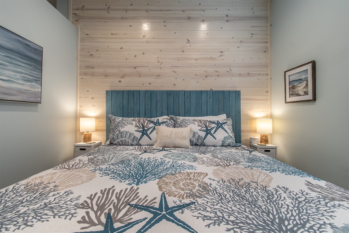 King beds, sound machine and smart TV in all bedrooms