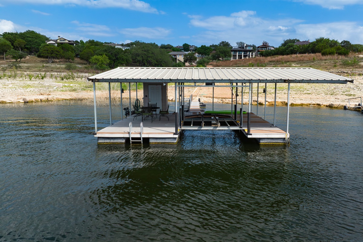 Enjoy the private dock 