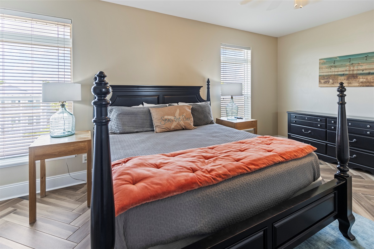 4th Bedroom (3rd Floor)